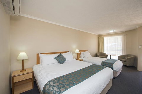 Harbour Sails Motor Inn - Tourism Caloundra 1