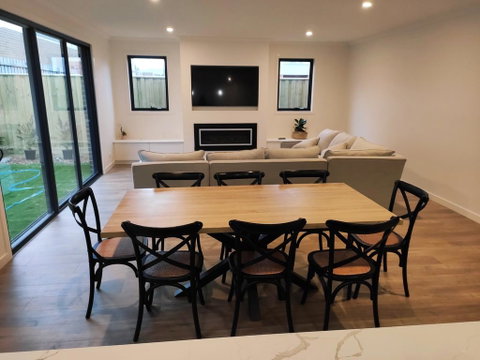 Haven By The Bay - Tourism Caloundra 3