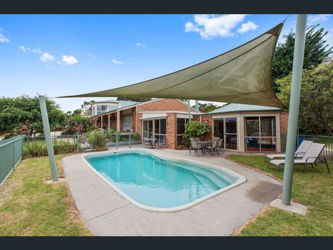 Heritage Bed & Breakfast - Tourism Caloundra 1