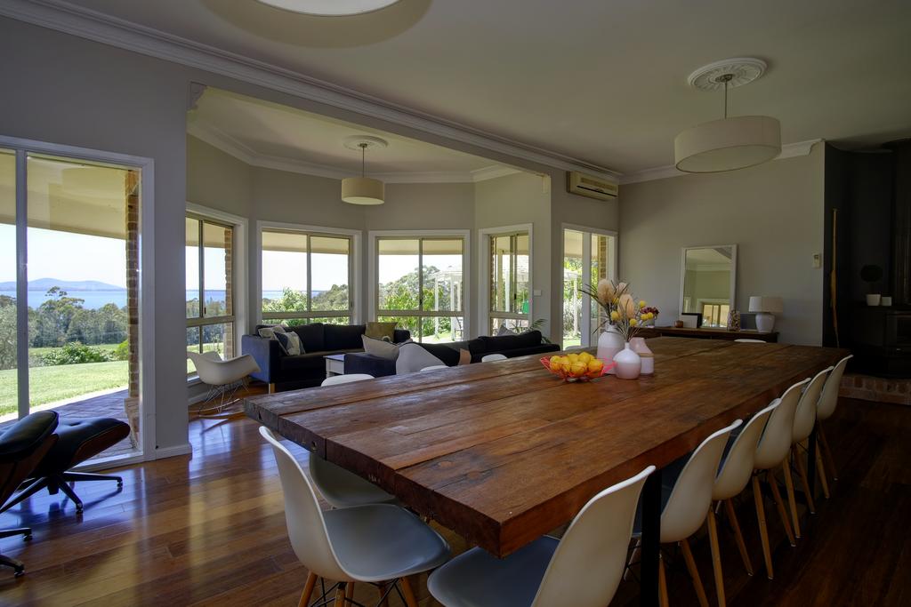 Whoota NSW Tourism Caloundra