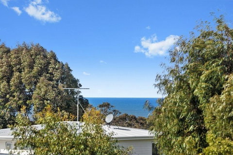 Highlander Haven 8a - Tourism Caloundra 1