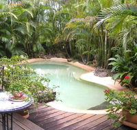 Hilltop BB - Tourism Caloundra