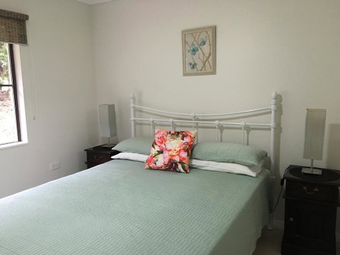 Honeybee House - Tourism Caloundra 2