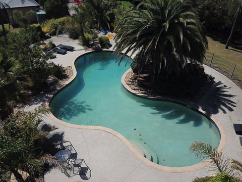 Island Cove Spa Retreat - Tourism Caloundra 1
