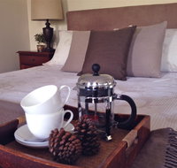 Jacaranda House Bed  Breakfast - Tourism Caloundra