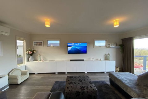 Jan Juc Ocean Views - Pet Friendly - Tourism Caloundra 3