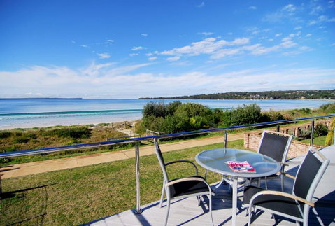 Jervis Bay Waterfront - Tourism Caloundra 0