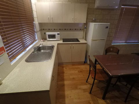 Kalbarri Tudor Holiday Park - Tourism Caloundra 2