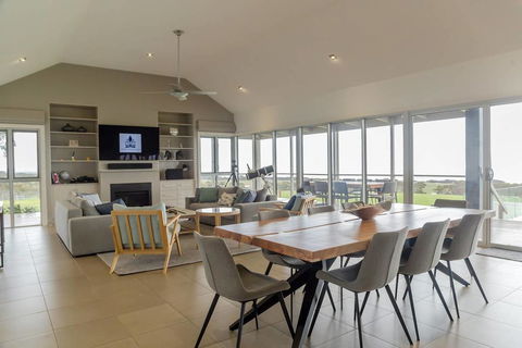 Kangaroo Island - MISTERE RETREAT KANGAROO ISLAND - Tourism Caloundra 0