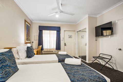 Karratha Central Apartments - Tourism Caloundra 2