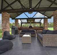 Kelman Cottage - tucked away with pool  native wildlife - Tourism Caloundra