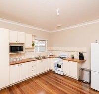 Kinross on Cox Sweet Neat  Simple  Wifi - Tourism Caloundra