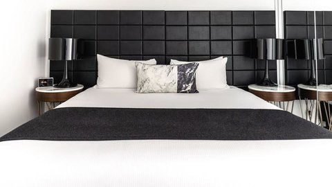 KOZYGURU Chatswood Luxury Studio NCH088 - Tourism Caloundra 0