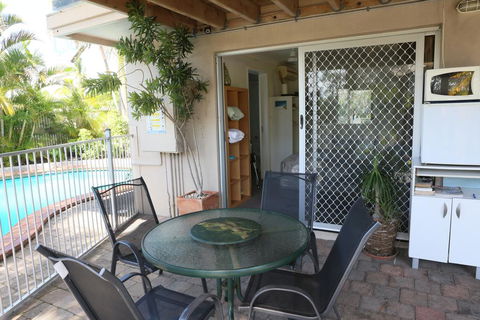Kyamba Court Motel - Tourism Caloundra 1