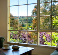 Lake Cottage - Tourism Caloundra