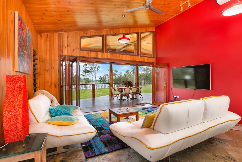 Barrine ACT Tourism Caloundra