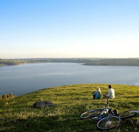 Lakes and Craters Holiday Park