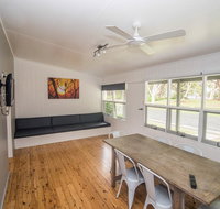 Lakeside Cabins  Holiday Village - Tourism Caloundra