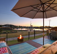 Lakeside Deck House - Tourism Caloundra