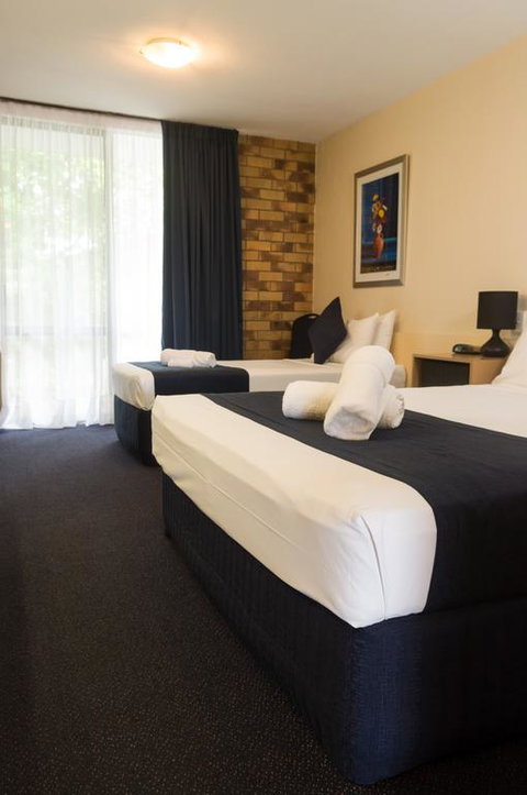 Lancaster Court Motel - Tourism Caloundra 3
