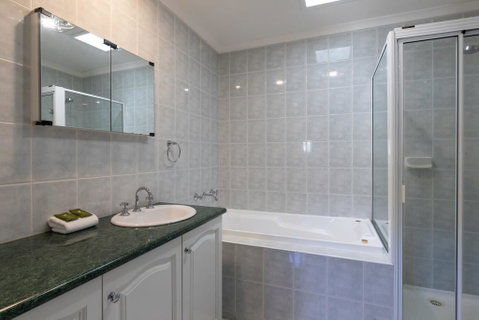 Lauren's Place - Tourism Caloundra 3