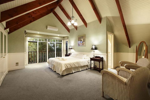 Lawson Lodge Country Estate - Tourism Caloundra 3