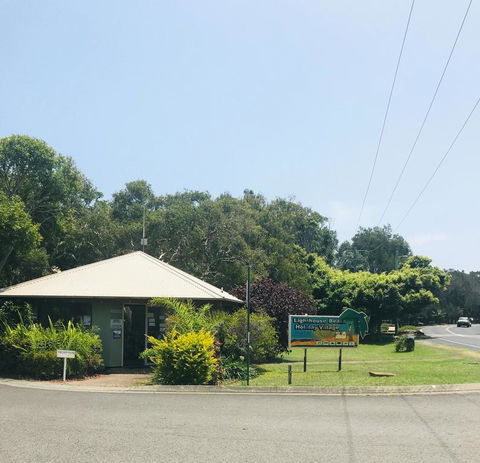 Lighthouse Beach Holiday Village - Tourism Caloundra 0