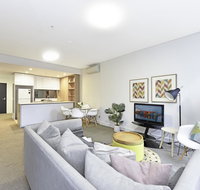 Luxury 1 bedroom  1 study with 1 parking - Tourism Caloundra