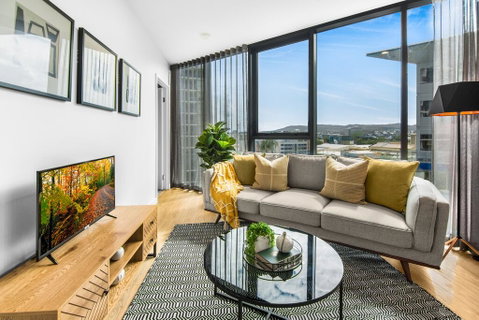 Luxury Inner-city Pad With Pool, Gym And Sauna - Tourism Caloundra 0
