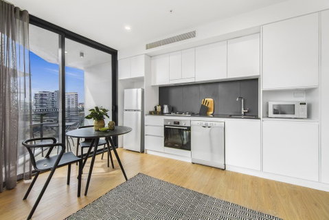 Luxury Inner-city Pad With Pool, Gym And Sauna - Tourism Caloundra 1