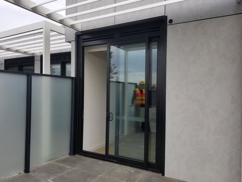 M City Self Contained Apartment - Tourism Caloundra 0