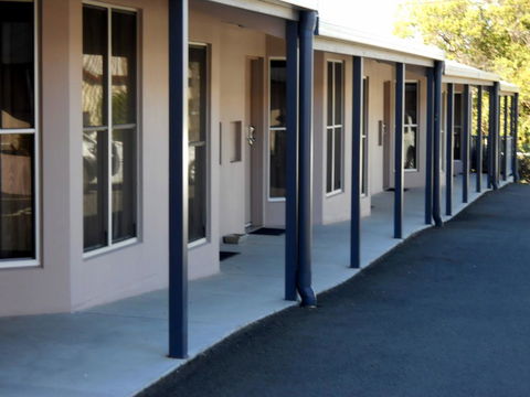 Mackellar Motel - Tourism Caloundra 2