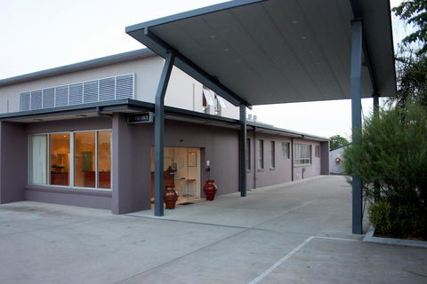 Mackellar Motel - Tourism Caloundra 1