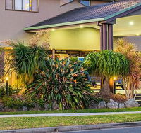 Macquarie Barracks Motor Inn - Tourism Caloundra