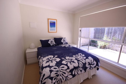 MAGIC BEACH HOUSE - PET FRIENDLY - Tourism Caloundra 3