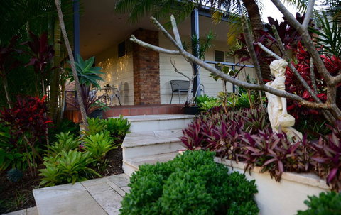 Magnificent Lakeview House - Long Jetty - Tourism Caloundra 1