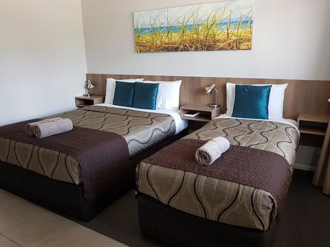 Main Street Motel - Tourism Caloundra 0