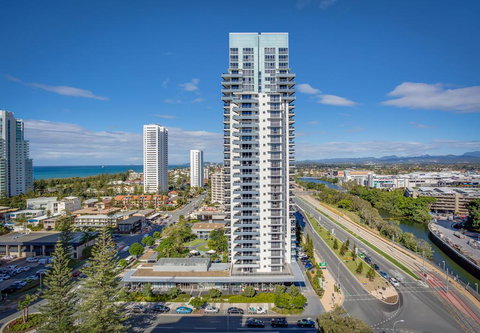 Mantra Broadbeach On The Park - Tourism Caloundra 1