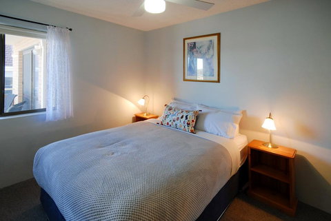 Marcel Towers Holiday Apartments - Tourism Caloundra 2