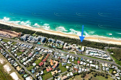 Marcoola Beachfront 3BR -Pool-100m To The Beach. - Tourism Caloundra 0