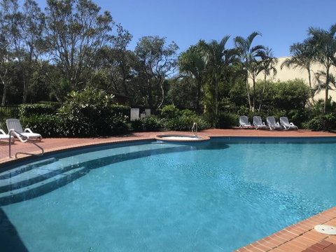 Marcoola Beachfront 3BR -Pool-100m To The Beach. - Tourism Caloundra 1