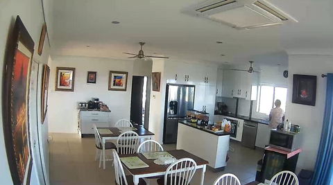 Margs Bed And Breakfast - Tourism Caloundra 1