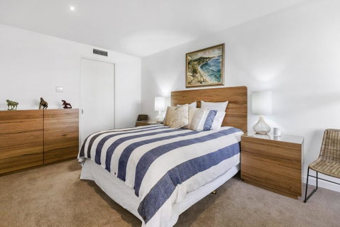 MARINA VIEW - Tourism Caloundra 3