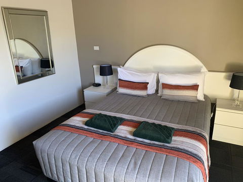 Mariner Motel - Tourism Caloundra 1