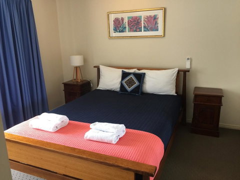 Mariners Resort - Tourism Caloundra 1
