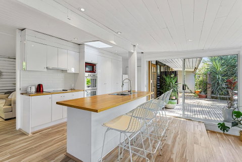 MARTHA COTTAGE - MT MARTHA - Tourism Caloundra 2