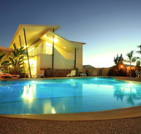 Mayfair Motel - Tourism Caloundra