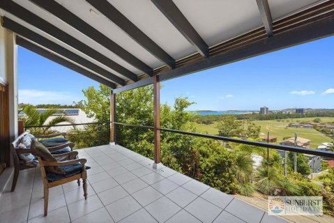 Mcauleys Beach House - Tourism Caloundra 1