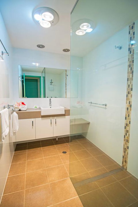 Merimbula Holiday Properties - Tourism Caloundra 3