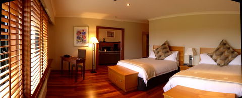 Meringa Springs - Tourism Caloundra 3